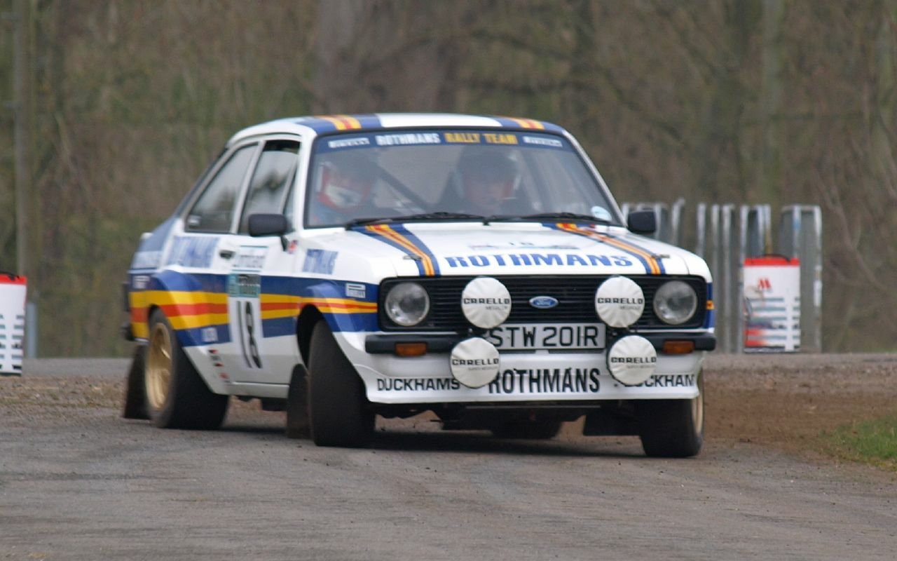 best rally cars guide Ford Escort RS1800