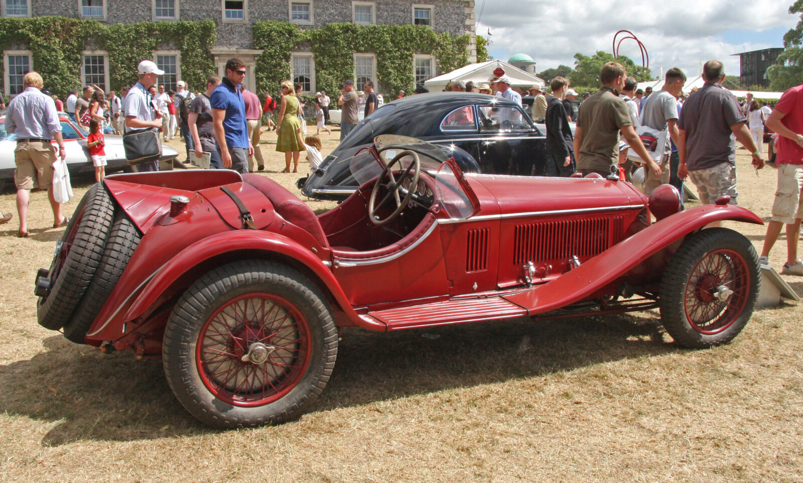 the first gt car alfa romeo 8c, explaining the gt cars history for newcommers